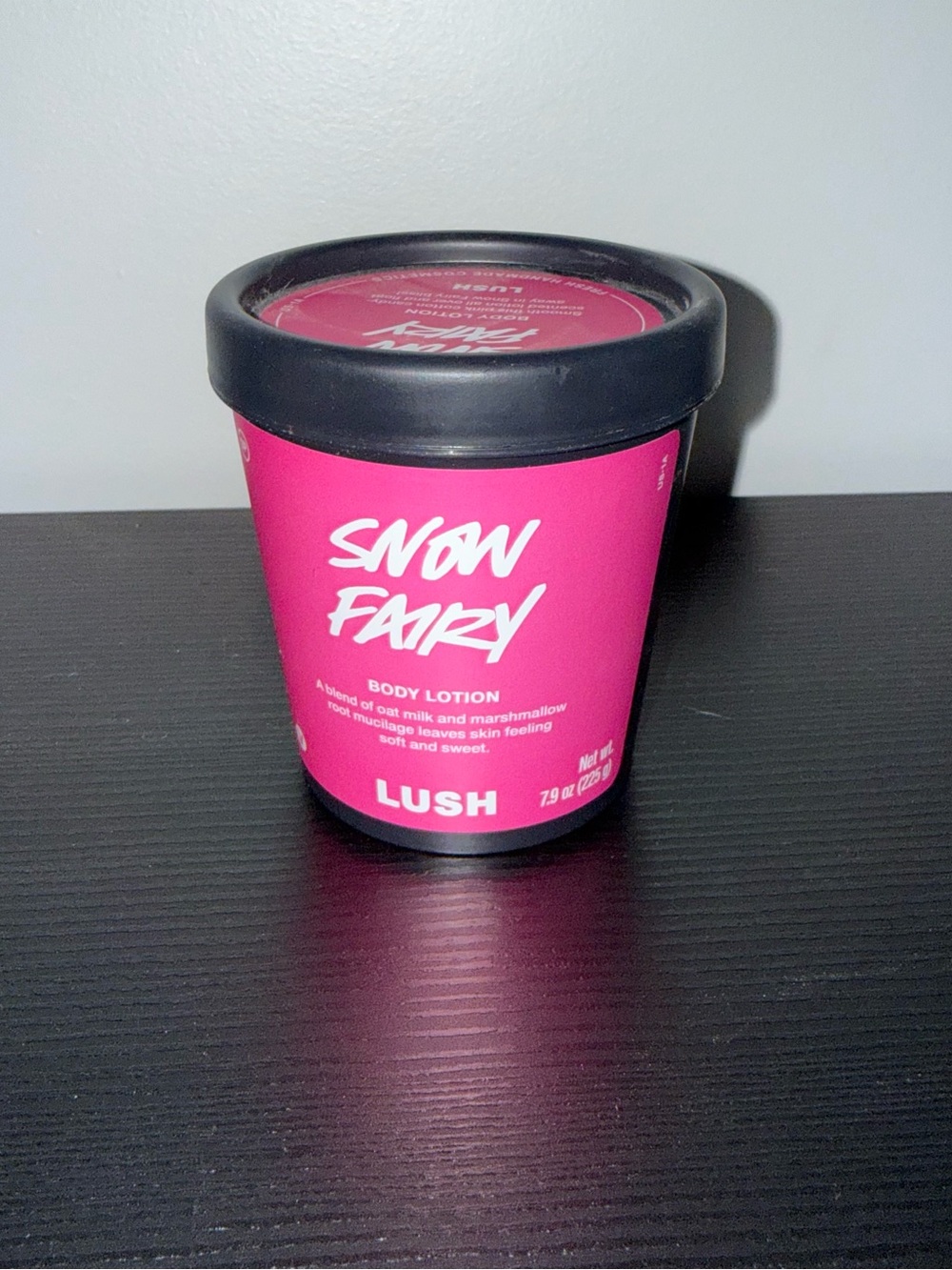Lush Snow Fairy Body Lotion - Bright Pink & Black Lid